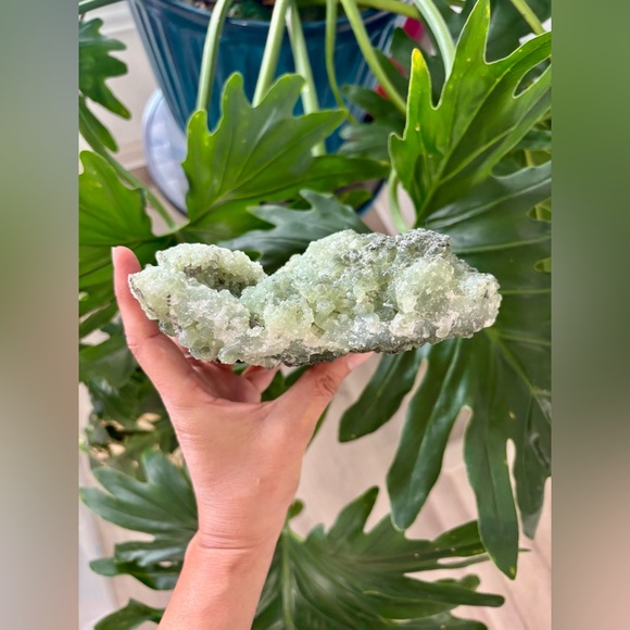 Double sided prehnite from Morocco - Picture 4 of 9